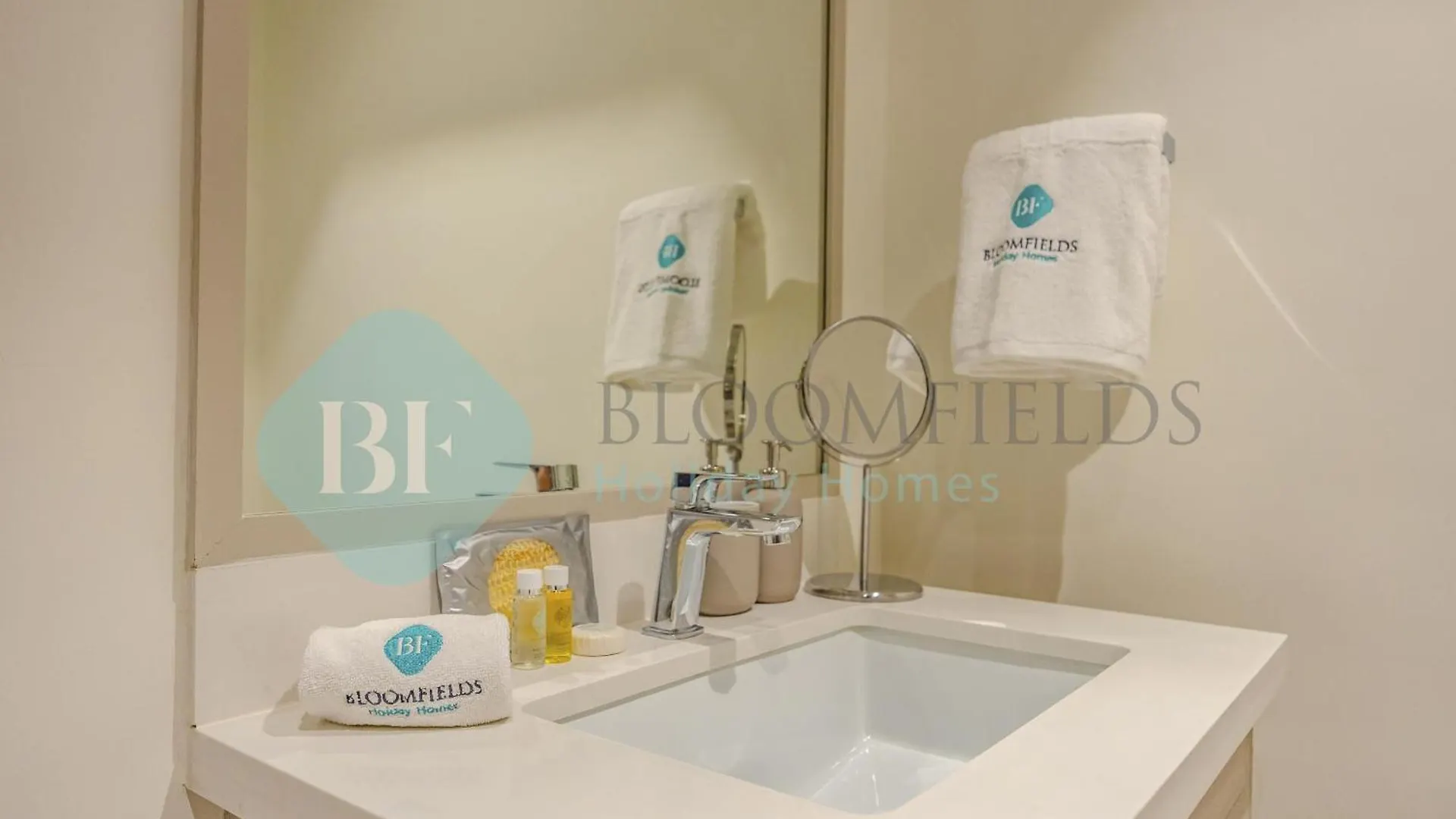 Holiday home Bloomfields Luxurious 3Brmaid Town House Noya Yas Villa Abu Dhabi